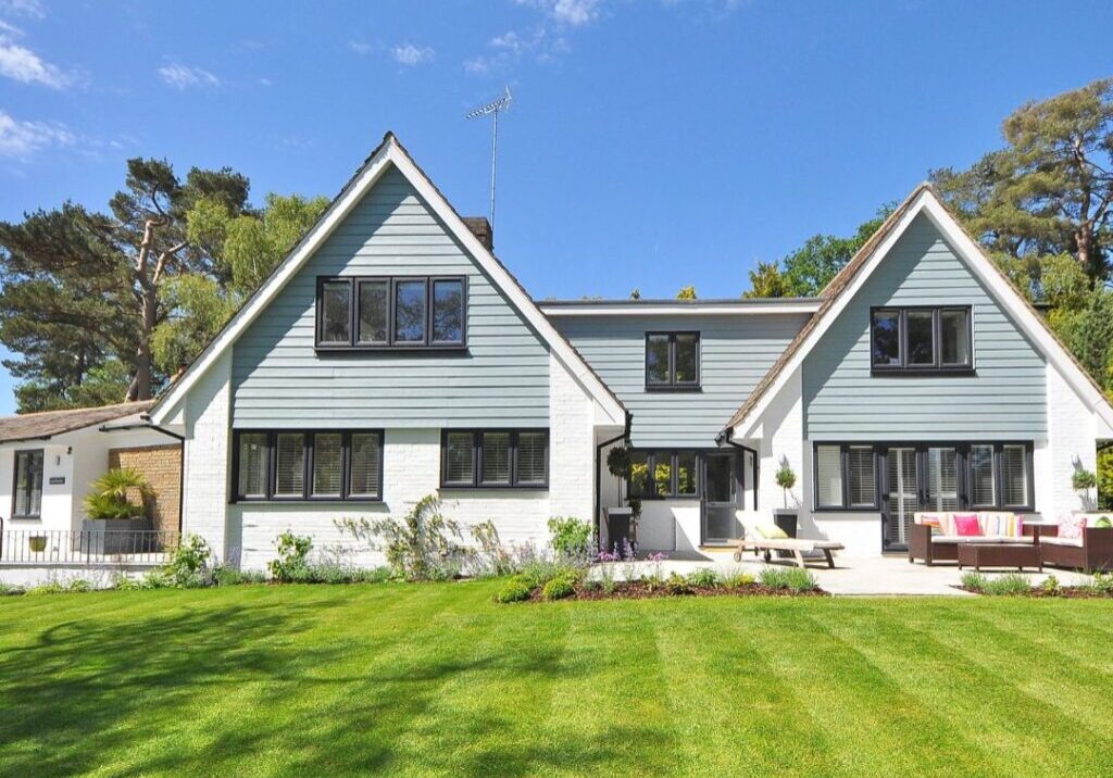 Image of house with big front yard